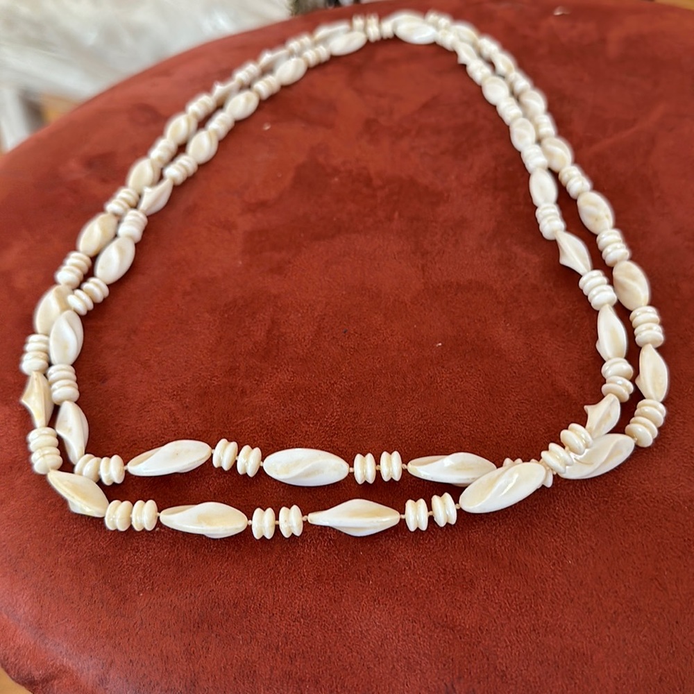 Women necklace